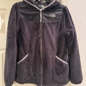 The North Face Fleece Hooded Jacket For Girls. Gray size Extra Large (18)